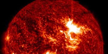 ŽIARENIE NABERÁ NA SILE - MILIARDOVÁ ERUPCIA A MEGABÚRKA NA CESTE! 🔥💥 - doplnkový obrázok